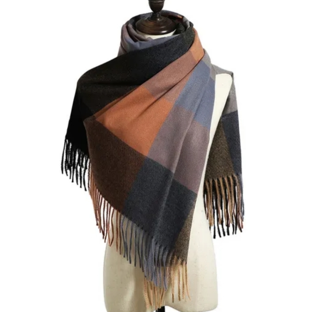 NEW Camel Black Oversized Plaid Blanket Scarf! 🧣